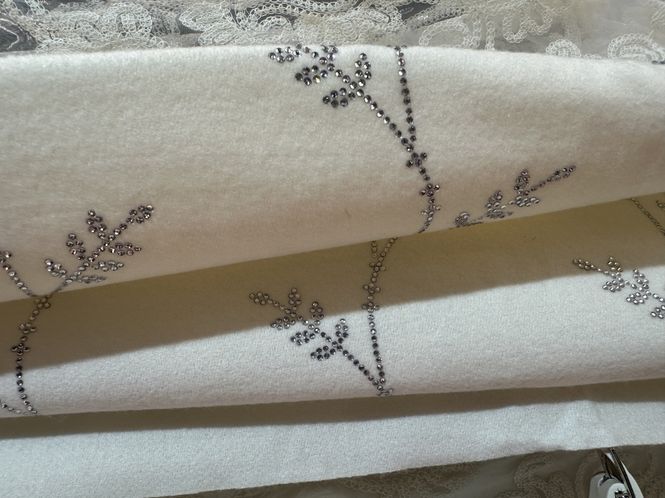 Hovedbilde Elegant skjerf med strass