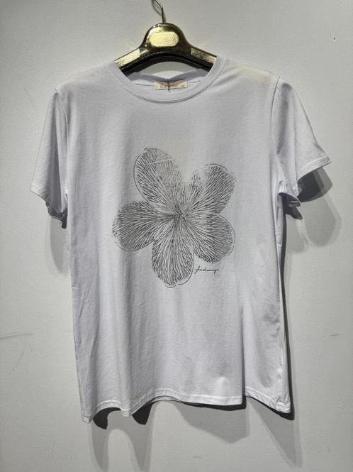 Hovedbilde Blomst tshirt